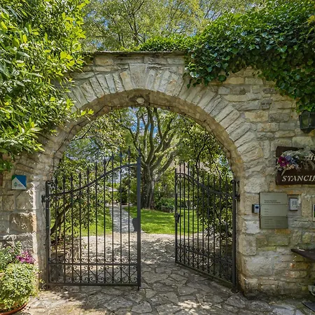Rosmarinus Bed & Breakfast *